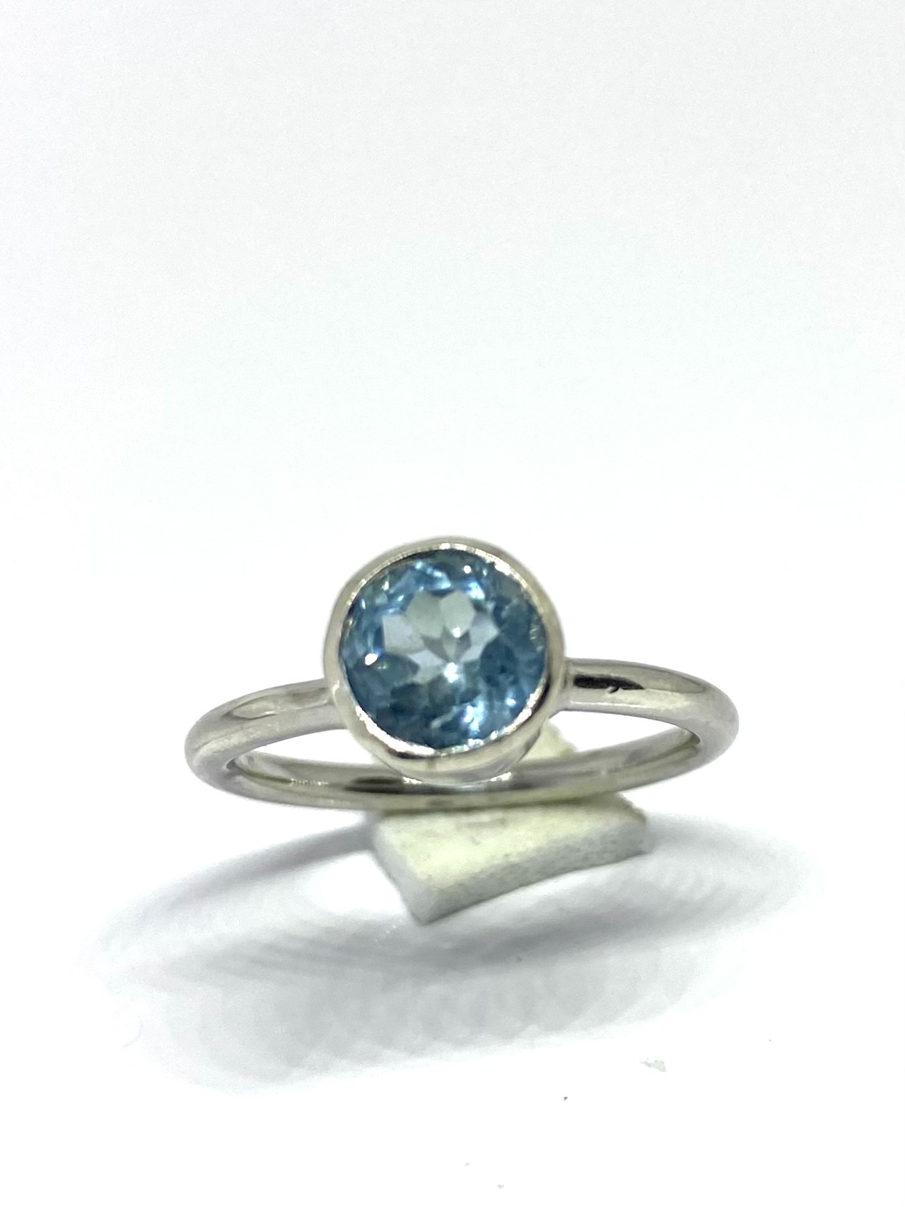 Bezel-Set Blue Topaz Solitaire Ring - Image 3