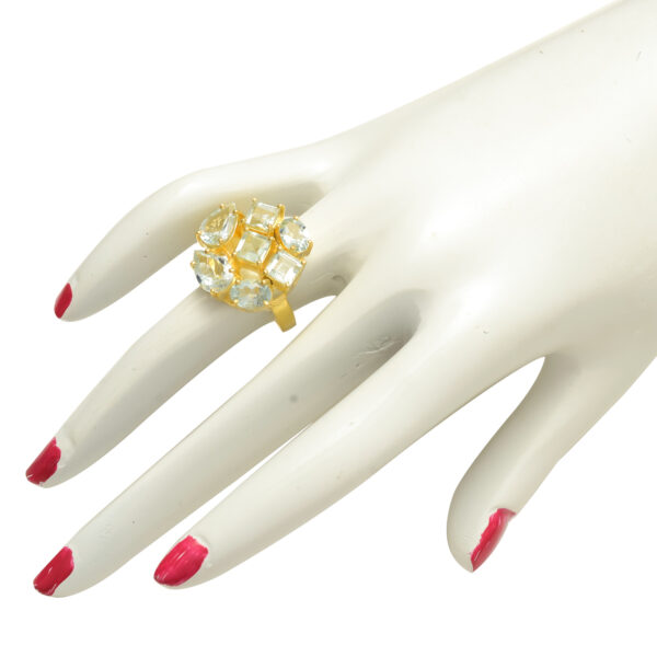 Elegant Sterling Silver Aquamarine Ring - Image 4