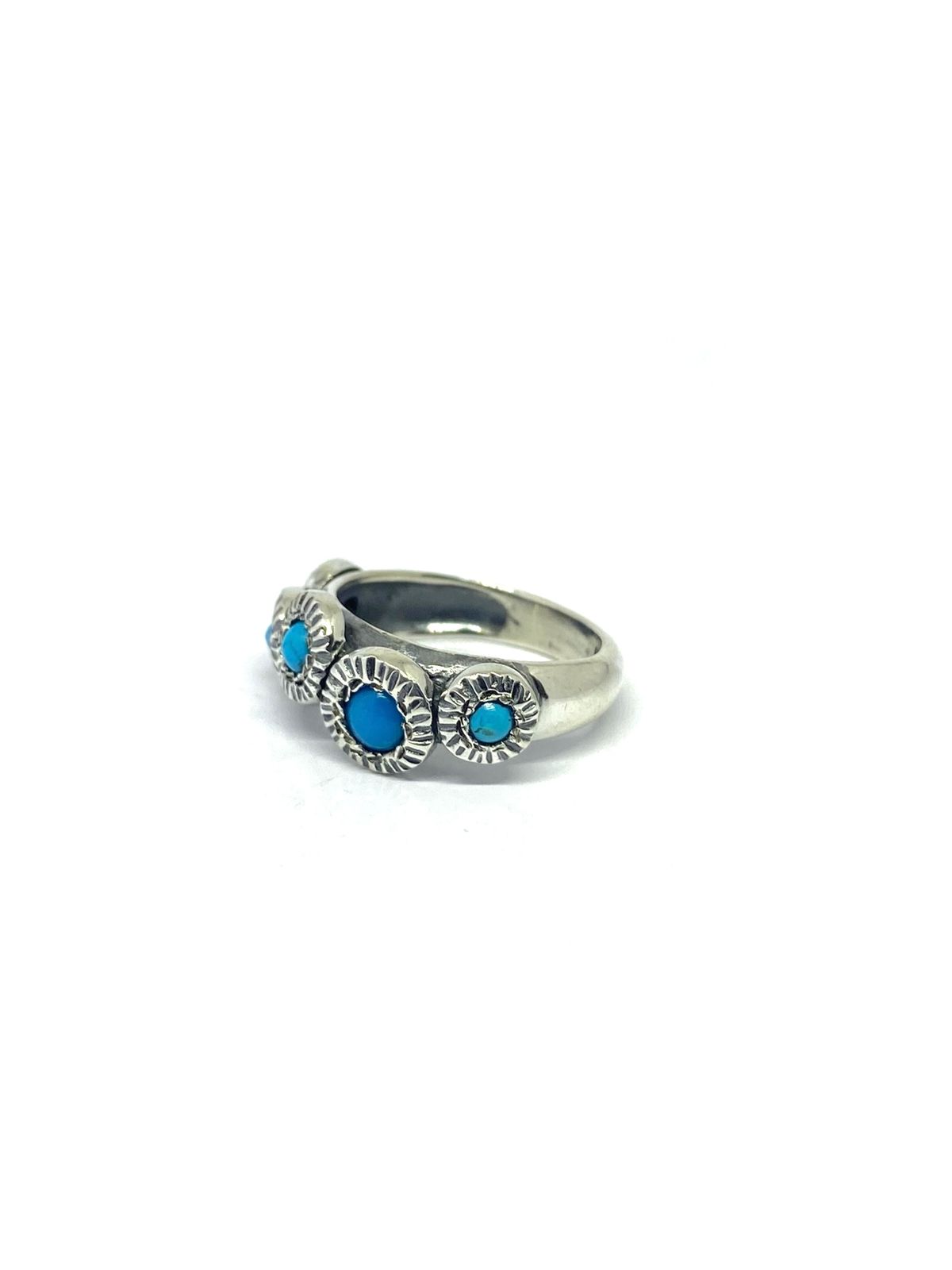Vintage-Inspired Sterling Silver Ring with Turquoise Stones - Image 2