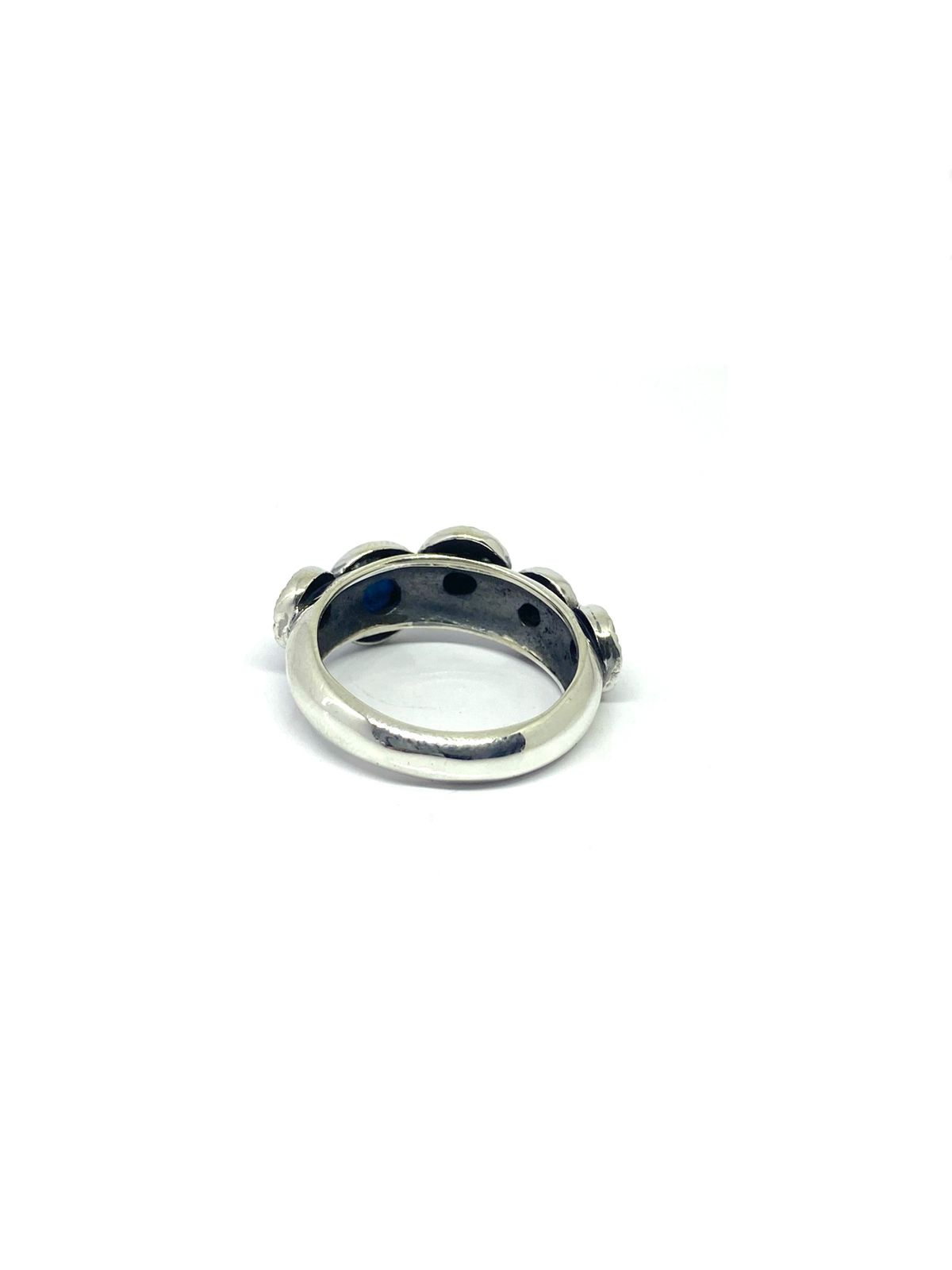 Vintage-Inspired Sterling Silver Ring with Turquoise Stones - Image 4
